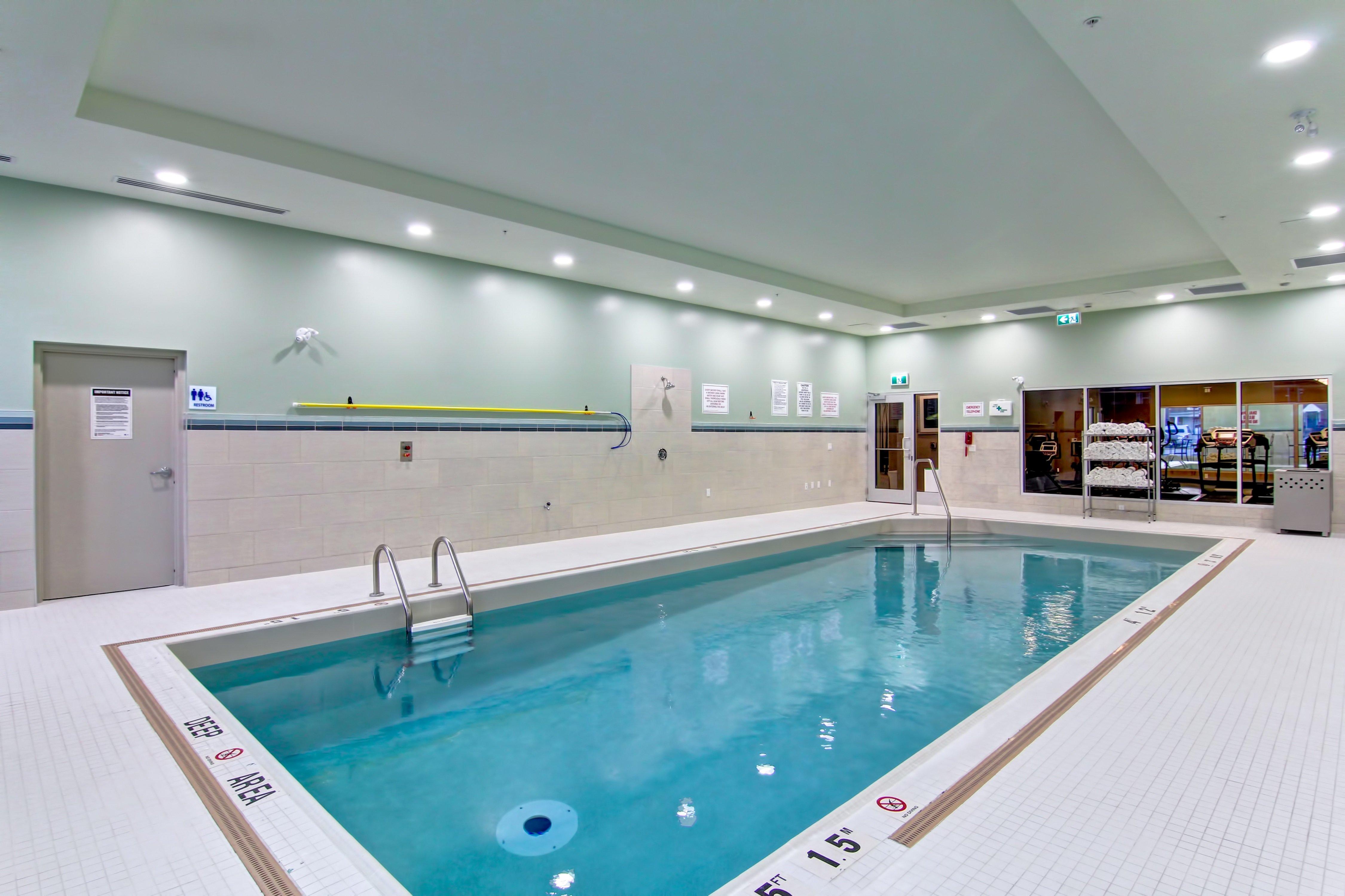 Holiday Inn Express & Suites Oshawa Downtown - Toronto Area By Ihg Buitenkant foto