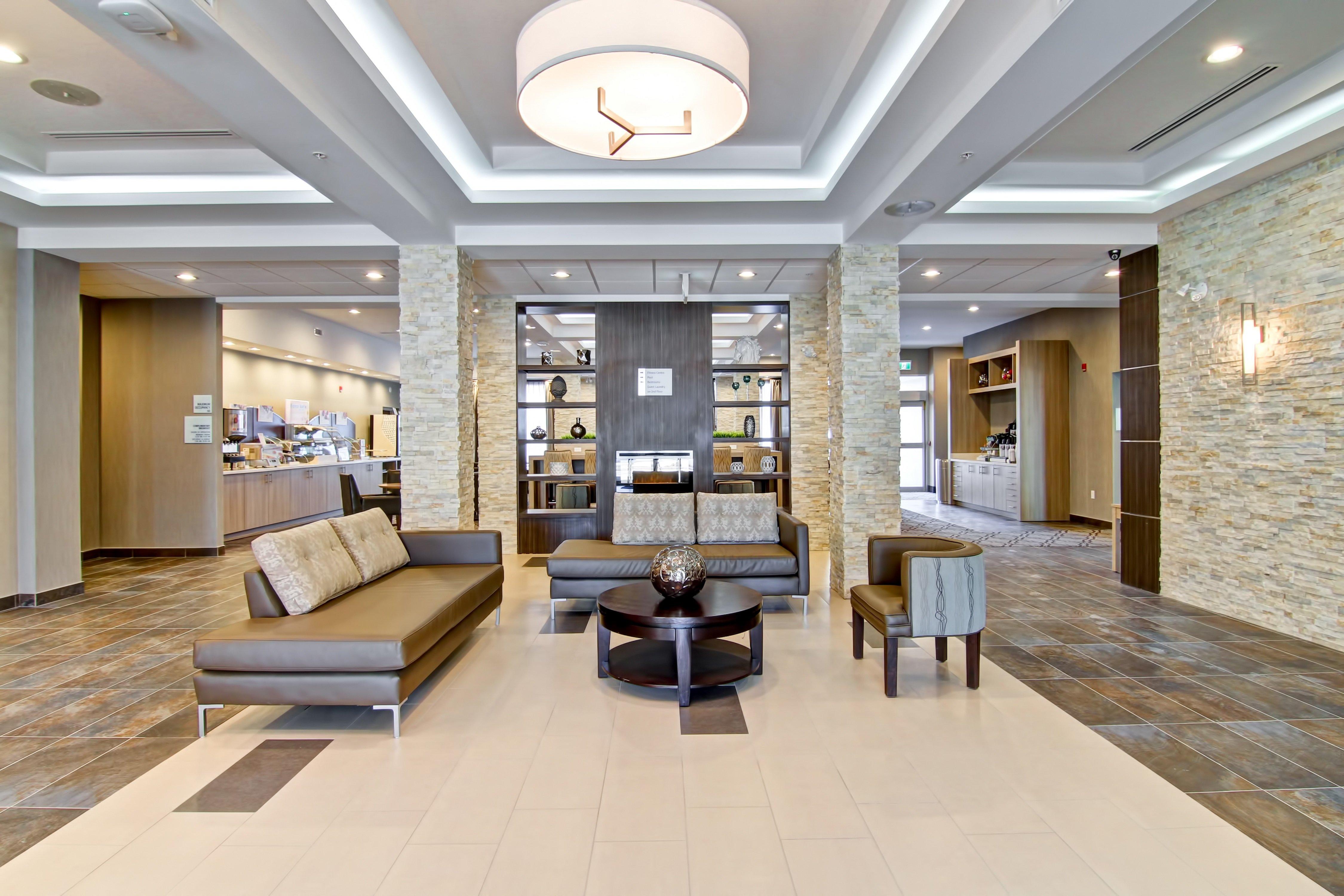 Holiday Inn Express & Suites Oshawa Downtown - Toronto Area By Ihg Buitenkant foto